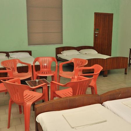 Valli Hotel Thanjavur Eksteriør bilde