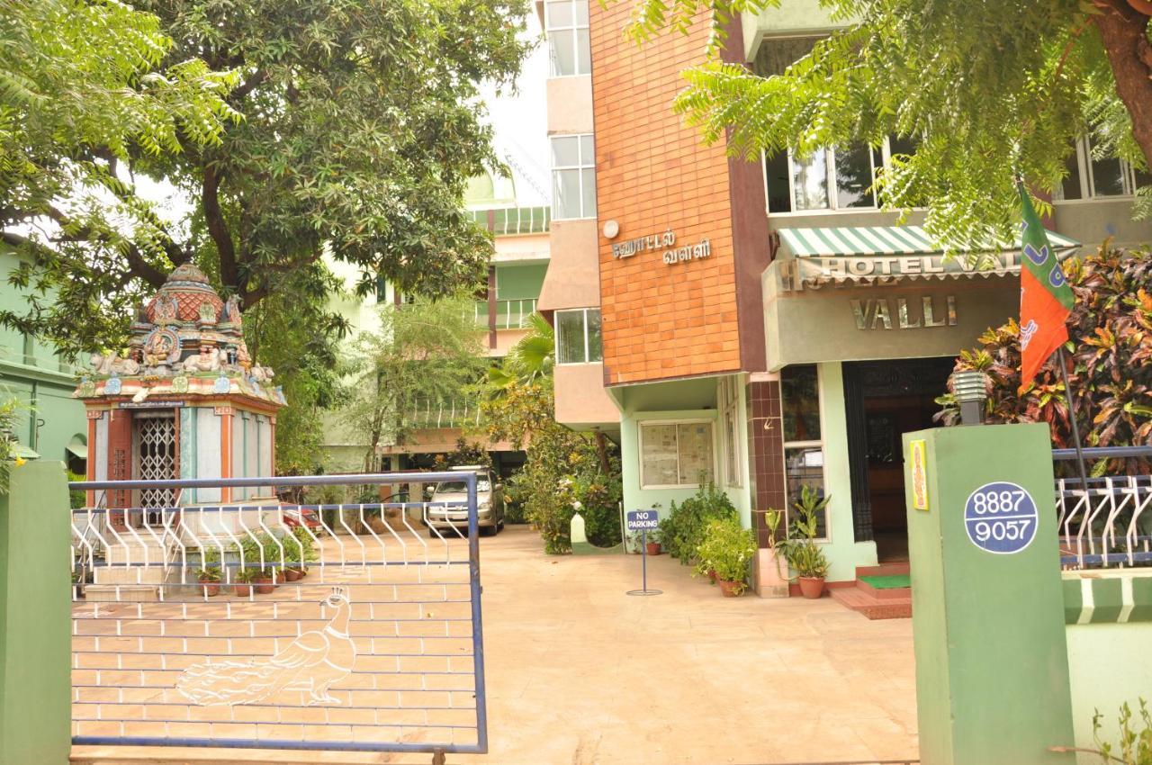 Valli Hotel Thanjavur Eksteriør bilde